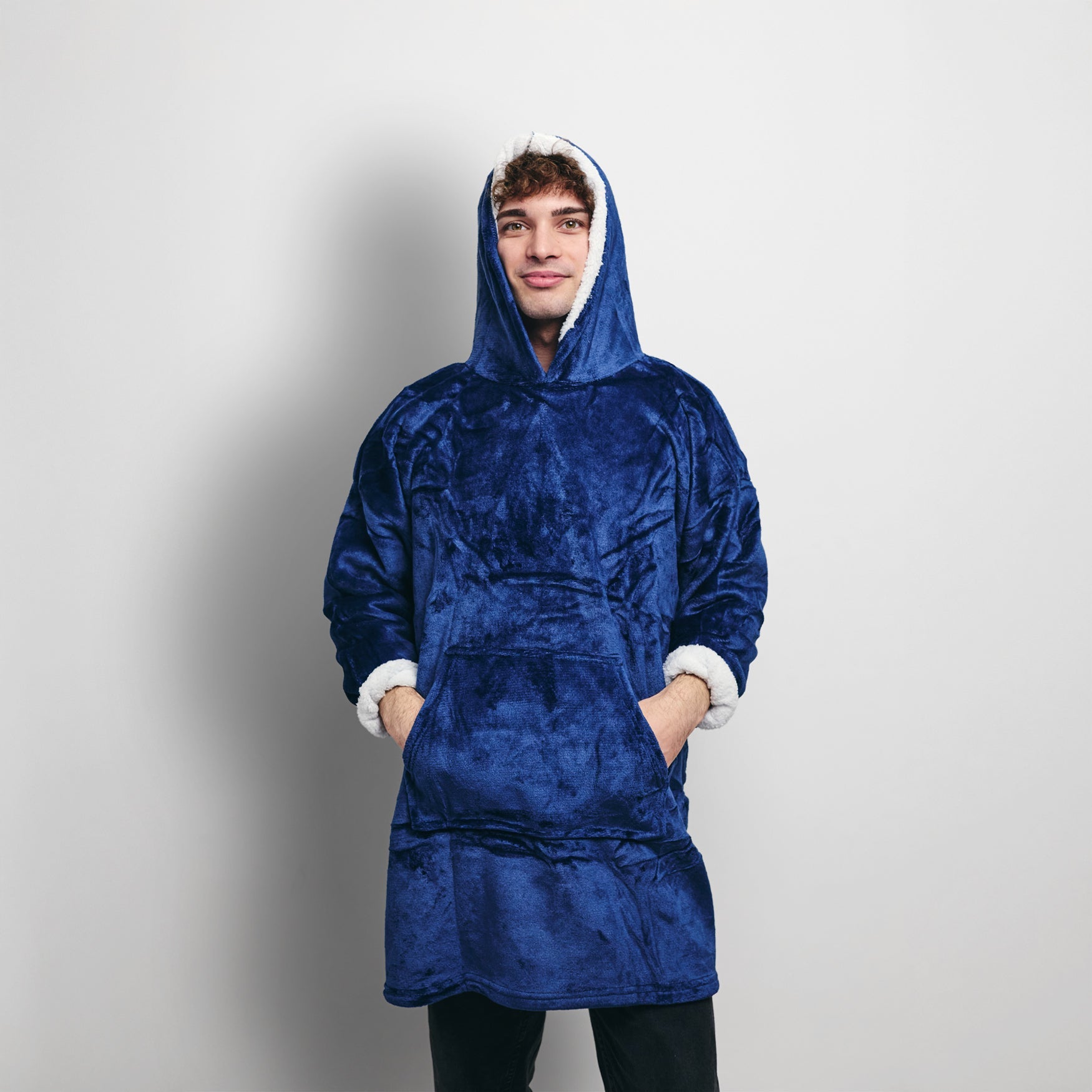 fh_hoodie_blue_1_eb24c4bb-2b1d-446e-8f49-c45077fcaa03.jpg